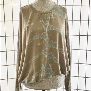 Young Fabulous & Broke Sweatshirt - Medium